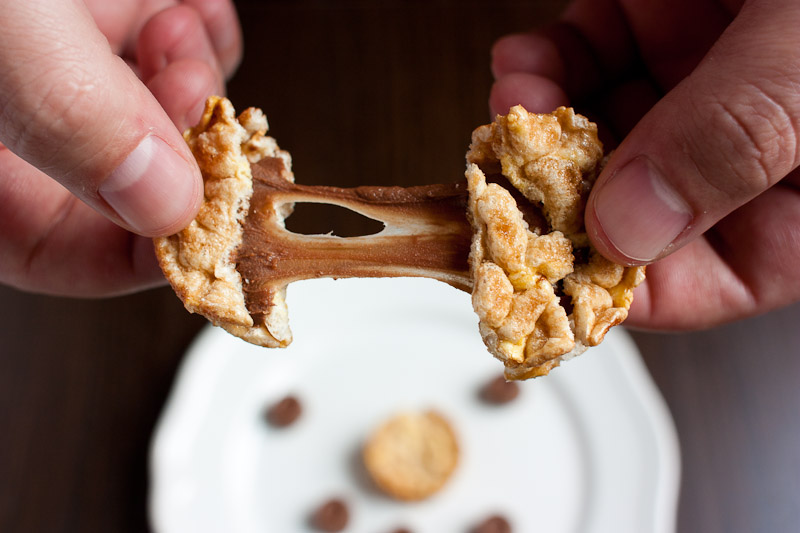 5 Minute Rolo Stuffed Rice Cakes