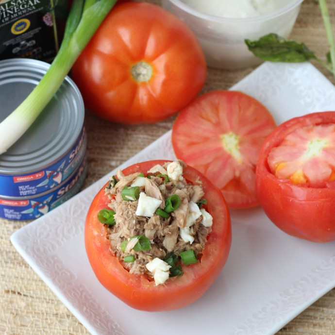 Caprese Tuna Salad Stuffed Tomatoes